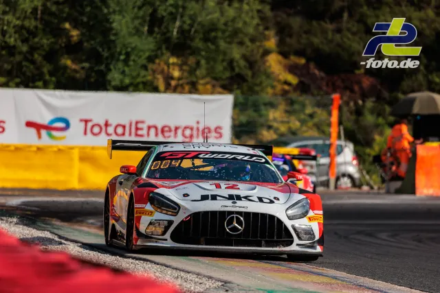 Mercedes-AMG GT3 EVO #12 von GetSpeed Team Dubai beim CrowdStrike 24 Hours of Spa auf der Strecke in Spa-Francorchamps.