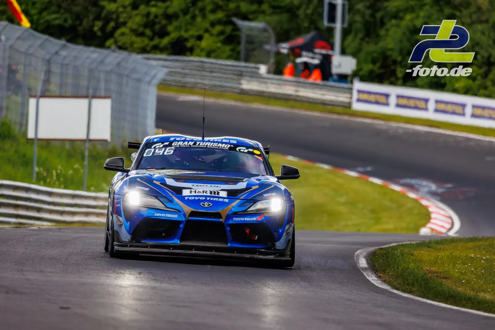 Toyota GR Supra GT4 EVO2 #170 im Qualifying auf der Nürburgring-Nordschleife beim 24h-Rennen 2026.
